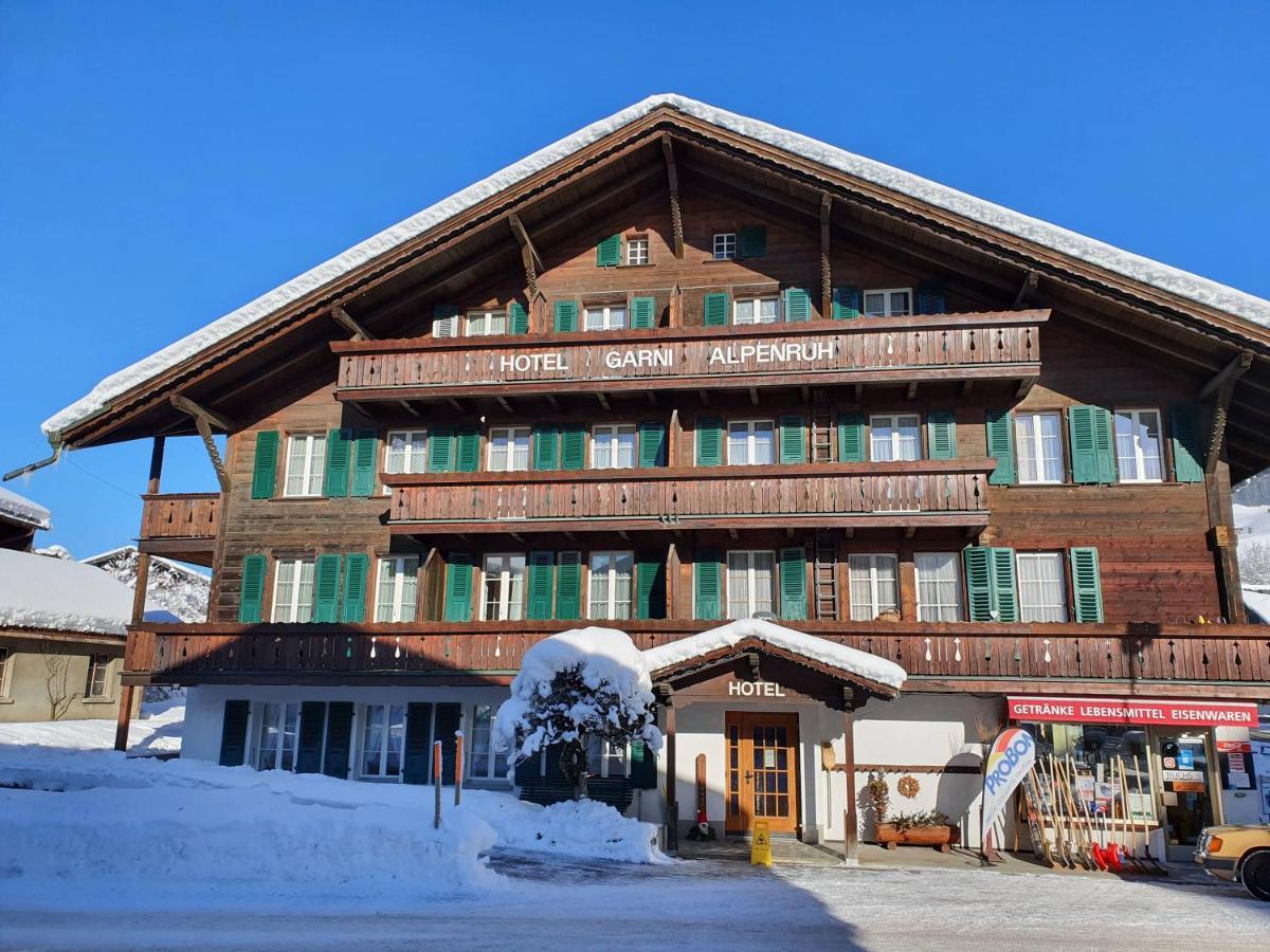 Hotel Garni Alpenruh Lenk Exteriör bild