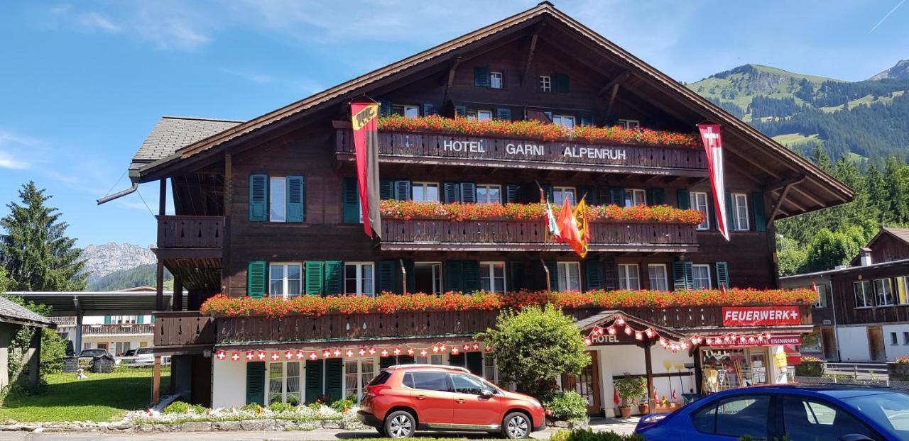Hotel Garni Alpenruh Lenk Exteriör bild
