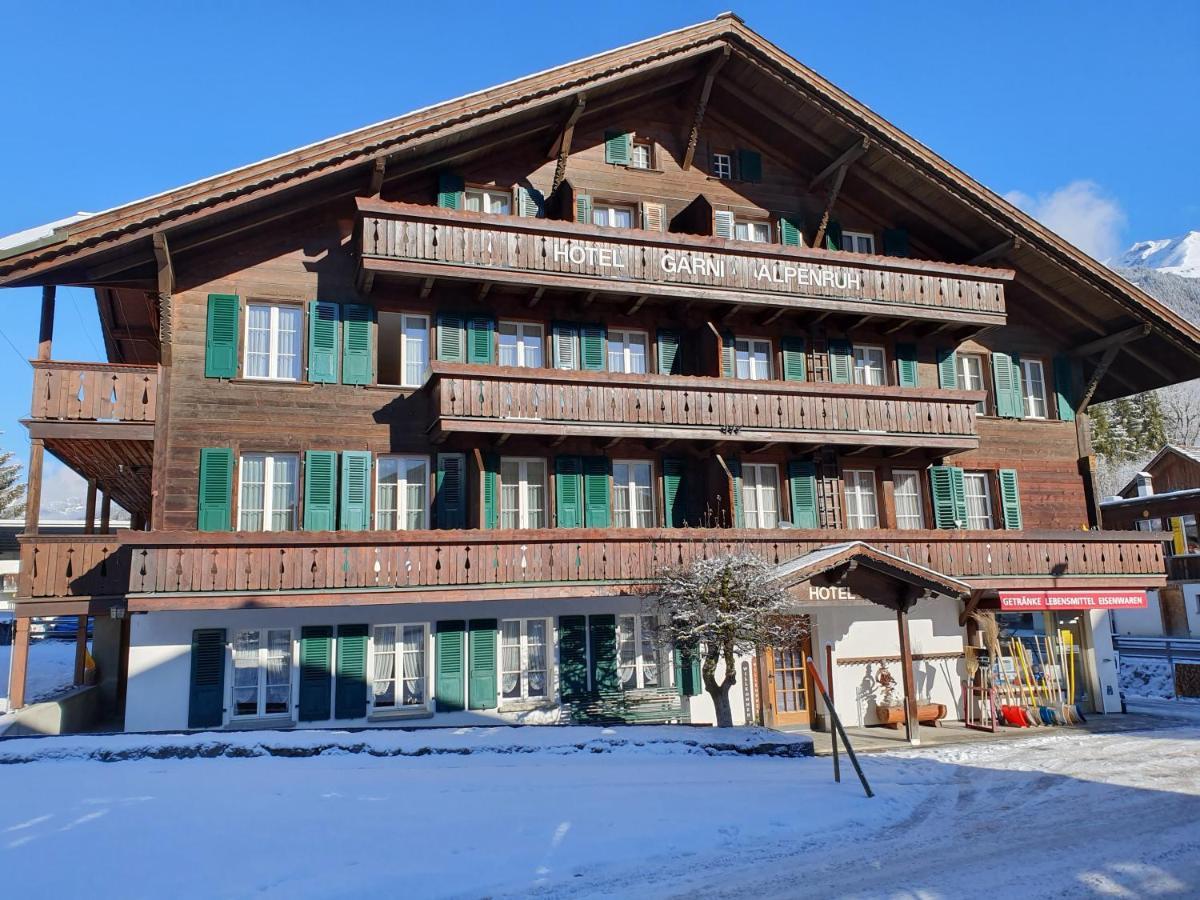 Hotel Garni Alpenruh Lenk Exteriör bild
